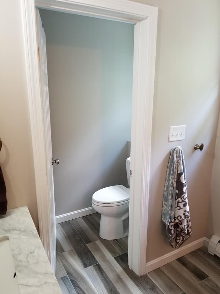 Toilet installation with private room